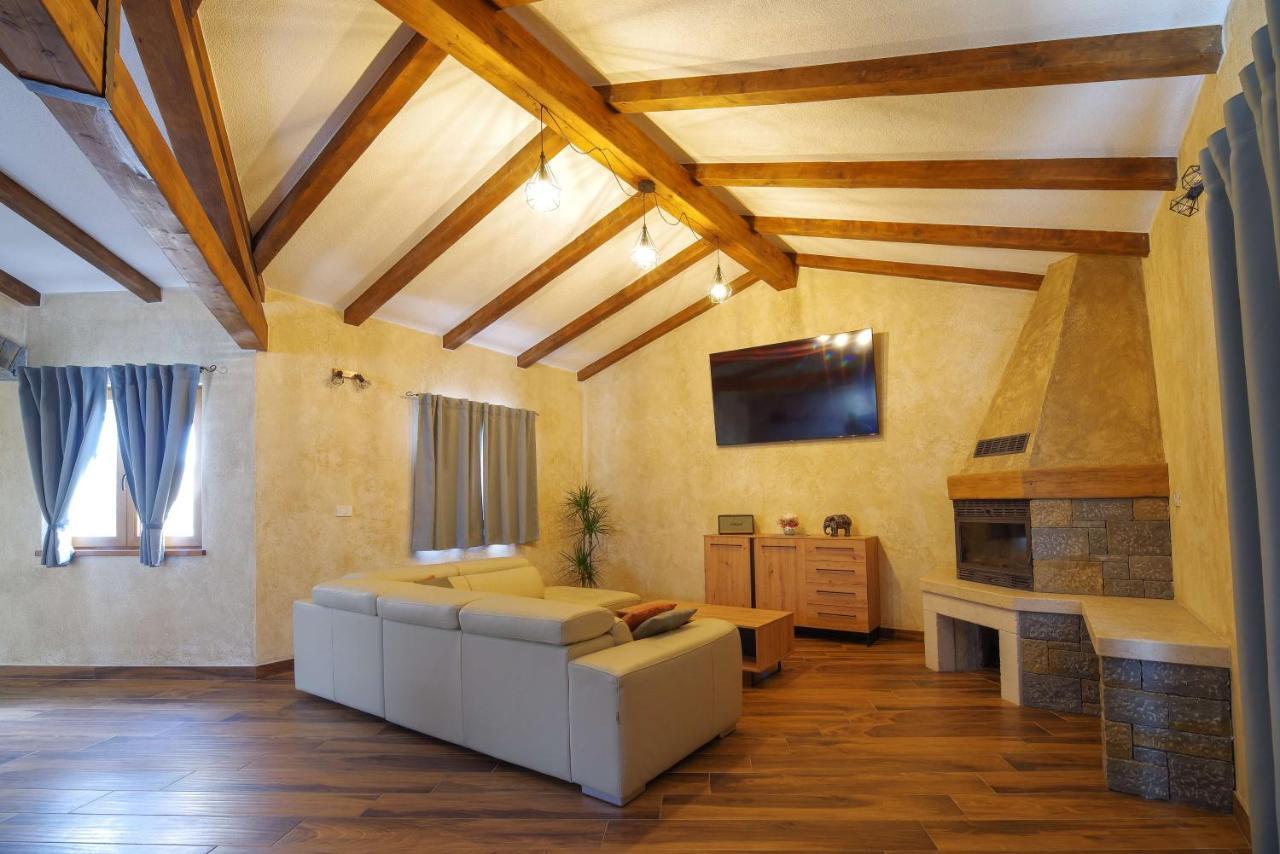Villa Meloni موتوفون المظهر الخارجي الصورة